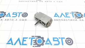 Audi Q7 Rear Row Air Conditioner Heater Valve 16- Type 2