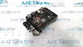 Chevrolet Volt 16- Underhood Fuse Box