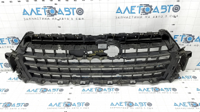 Radiator grill frame grill Audi Q7 16-19 broken fasteners