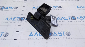 Rear left sill mudguard Ford Edge 15 - broken fastening
