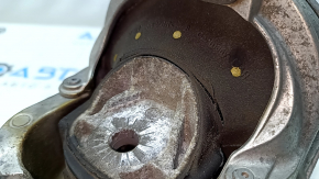 Engine mount left Audi Q7 16- 3.0T cracked, oil leaked