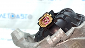 Right engine mount Audi Q7 16- 3.0T cracked, oil leaked