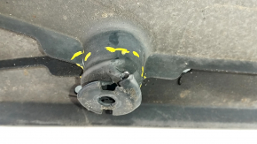 Right underbody protection VW Atlas 18 - dented, tears, dented fasteners
