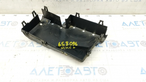Lincoln MKC 15 Underhood Fuse Box Housing - Broken Fastener