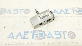 Lincoln MKC 17-19 Air Conditioner Heater Valve
