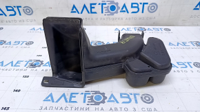 Nissan Rogue 14-20 air duct to filter, housing break
