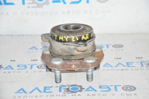 Tesla Model Y 20 rear right hub - type 2 142mm, bearing hums, rusty