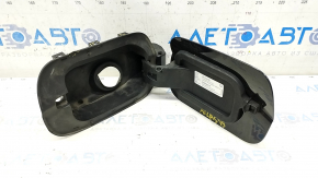 Fuel filler flap with housing VW Atlas 18 - complete, broken fasteners, torn seal