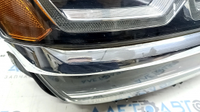 Headlight front right VW Atlas 18-20 prerest assembled with chrome and block, sand