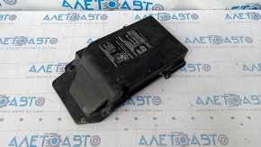 Mercedes W221 Underhood Fuse Box Cover