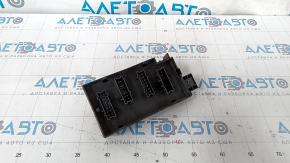 Mercedes X164 GL underhood fuse box