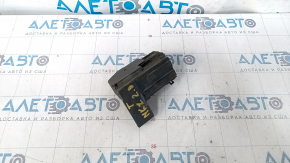 Lincoln MKZ 13-20 Type 4 Power Distributor Used
