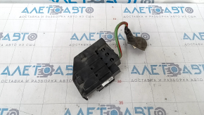 Lincoln MKZ 13-20 Type 5 Power Distributor Used
