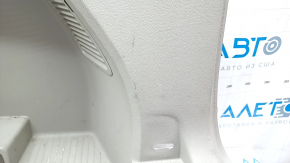 Right arch trim VW Atlas 18 - gray, scratches, needs cleaning