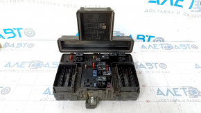 Lincoln MKZ 13-16 Underhood Fuse Box Broken Fastener