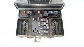 Lincoln MKZ 13-16 Underhood Fuse Box Broken Fastener