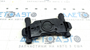 Driver's seat headrest adjustment mechanism VW Atlas 18-