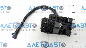 Volvo XC90 Trunk Fuse Box 16-22 Without Cover