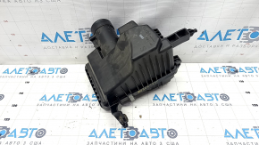 Nissan Rogue Sport 17-19 Air Filter Housing Cover Broken