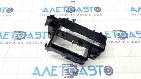 Nissan Rogue Sport 17-19 underhood fuse box housing under triangle cover