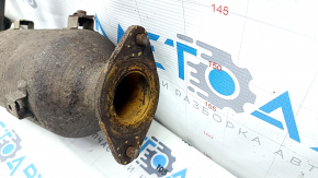 The inlet pipe with a catalytic converter Nissan Rogue Sport 17-19 is rusty, the studs are sawed off, the mesh is torn