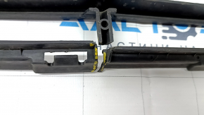 Volvo XC90 16-19 front bumper lower grille broken