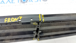 Volvo XC90 16-19 front bumper lower grille broken