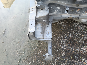 Front right quarter Nissan Rogue Sport 17- on the body, graphite