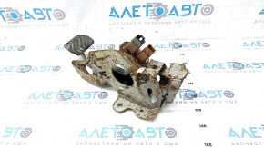 Nissan Rogue Sport 17-19 Brake Pedal Rusty