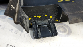 Right radiator deflector Audi A6 C7 16-18 3.0T broken