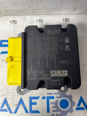 SRS airbag module computer airbags VW Passat b8 16-19 USA