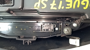 Climate control Nissan Rogue Sport 17-19 auto, dual zone, chrome is worn, worn