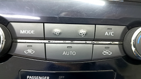 Climate control Nissan Rogue Sport 17-19 auto, dual zone, chrome is worn, worn