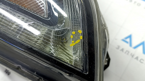 Headlight assembly front left Nissan Rogue Sport 17-19 halogen, with fasteners, sand, condensation inside