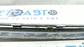 Trunk lid molding BMW 7 G11 G12 16-19 chrome, broken fasteners