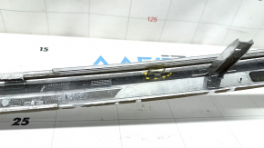 Trunk lid molding BMW 7 G11 G12 16-19 chrome, broken fasteners