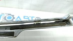 Trunk lid molding BMW 7 G11 G12 16-19 chrome, broken fasteners