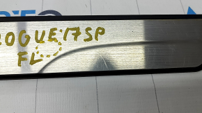 Door sill trim front left outer Nissan Rogue Sport 17-19 chrome, Rogue Sport, with backlight, scratches, bump, without chip