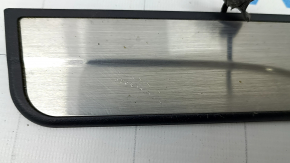 Door sill trim front left outer Nissan Rogue Sport 17-19 chrome, Rogue Sport, with backlight, scratches, bump, without chip