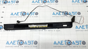 Door sill trim front right outer Nissan Rogue Sport 17-19 chrome, Rogue Sport, with backlight, scratches, without chip
