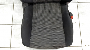 Passenger seat Nissan Rogue Sport 17- without airbag, mechanical, cloth, black with gray insert, for dry cleaning, rusty at the bottom, oxidized chips