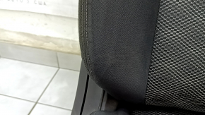 Passenger seat Nissan Rogue Sport 17- without airbag, mechanical, cloth, black with gray insert, for dry cleaning, rusty at the bottom, oxidized chips