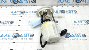 Fuel pump petrol pump Nissan Pathfinder 13-20 hybrid, broken nipple