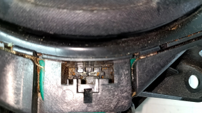Subwoofer left BMW 7 G11 G12 16-22 Harman Kardon