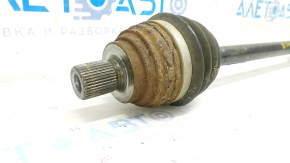 Drive axle shaft rear left VW Atlas 18 - rusty, inner CV joint for restoration, no inner CV joint ball
