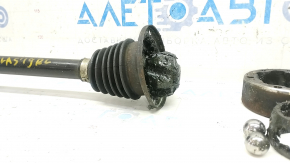 Drive axle shaft rear left VW Atlas 18 - rusty, inner CV joint for restoration, no inner CV joint ball