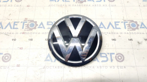 VW Atlas 18-20 Non Radar Grille Emblem Sand
