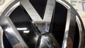 VW Atlas 18-20 Non Radar Grille Emblem Sand