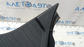Door sill trim rear left Subaru Forester 19-SK black, scratches, plastic turned white, fasteners dented
