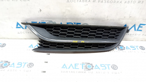 Front bumper grille left VW Passat b7 12-15 USA without fog lights, with molding, sand on molding, broken fasteners, used